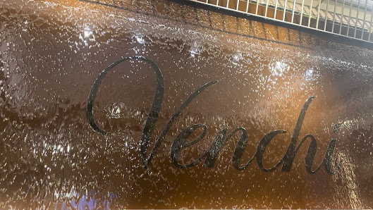 Venchi Cioccolato e Gelato, Roma Via degli Orfani, Pantheon thumb 2